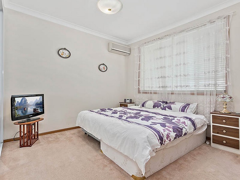 4/10-12 Albert Street, Bexley NSW 2207
