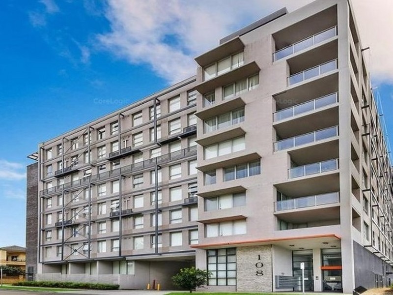 102-108 James Ruse Drive, Rosehill NSW 2142