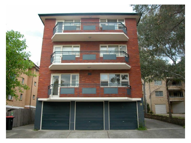 19 Gloucester Road, Hurstville NSW 2220