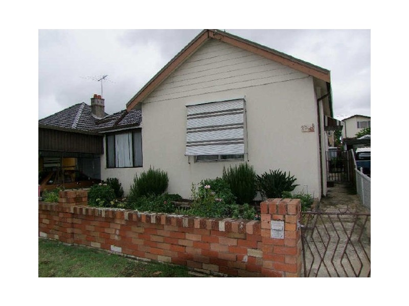 25 Rocky Point Rd, Kogarah NSW 2217