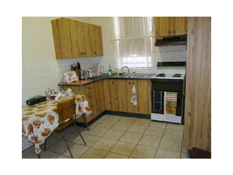 25 Rocky Point Rd, Kogarah NSW 2217