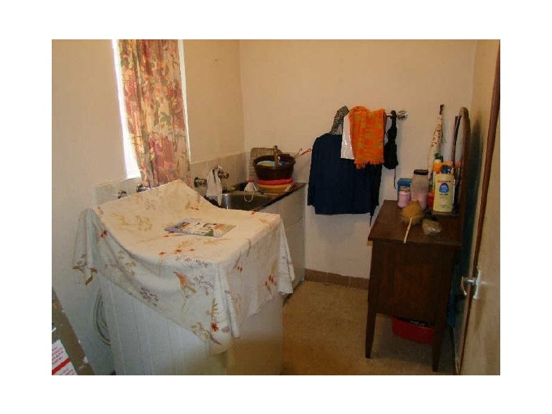 25 Rocky Point Rd, Kogarah NSW 2217