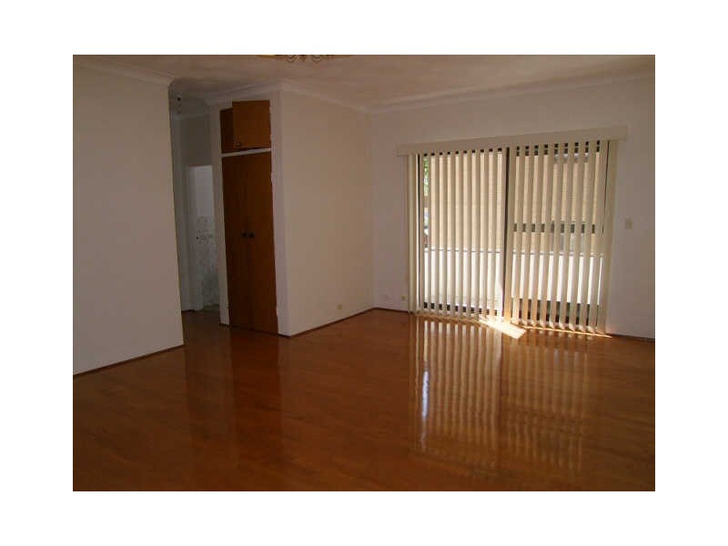 20 Jubilee Avenue, Carlton NSW 2218