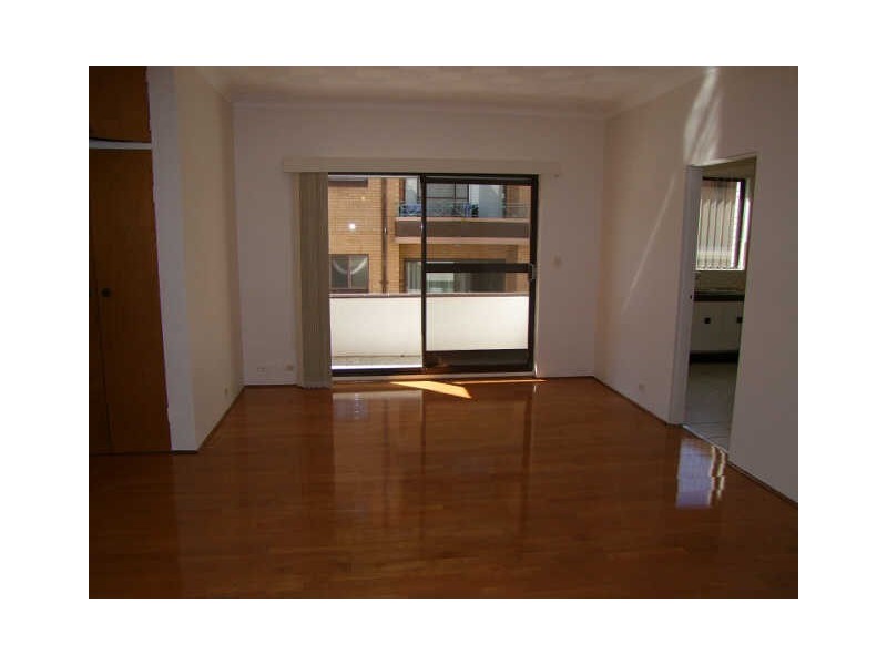 20 Jubilee Avenue, Carlton NSW 2218