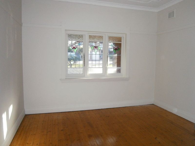 130 Bassett Street, Hurstville NSW 2220