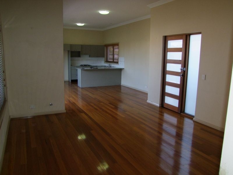 18 Chuter Avenue, Monterey NSW 2217