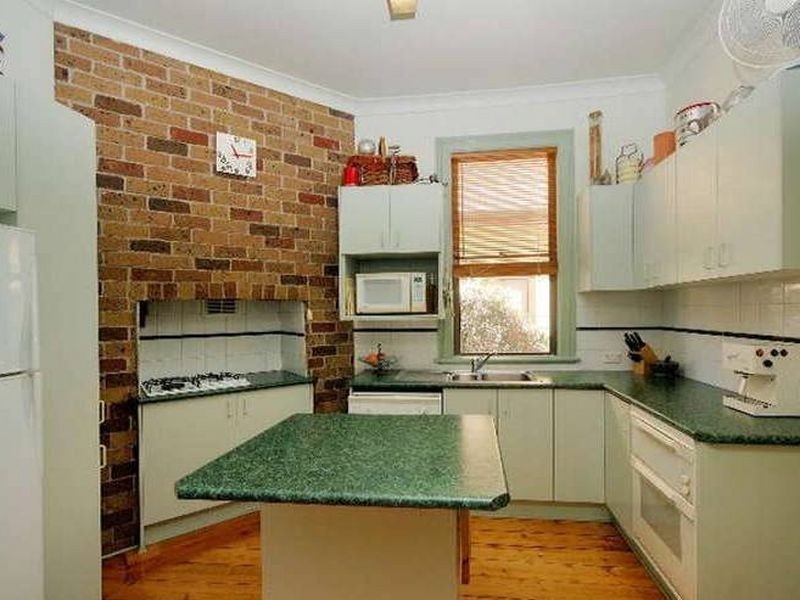 82 Caledonian Street, Bexley NSW 2207