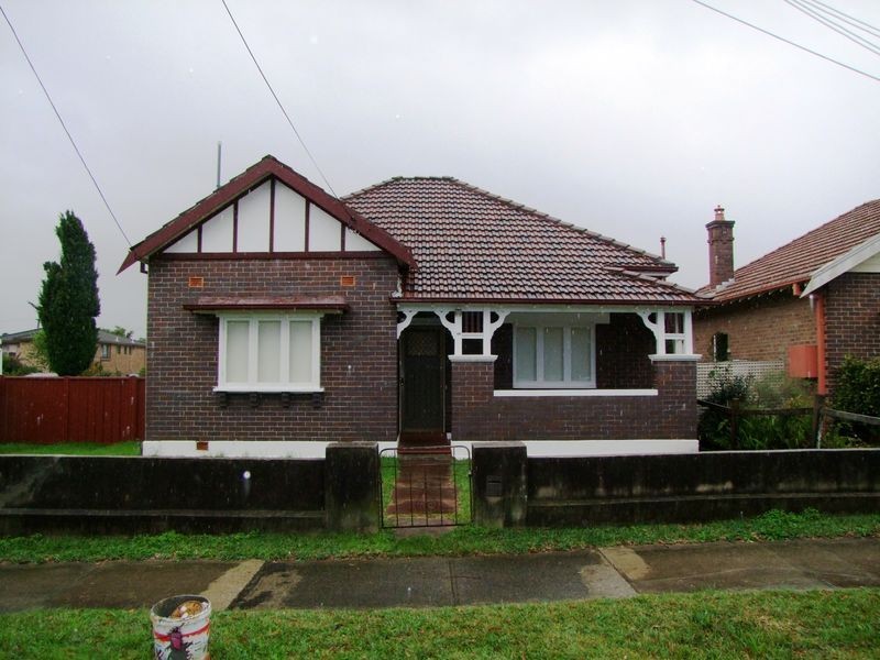 78 Gloucester Rd, Hurstville NSW 2220