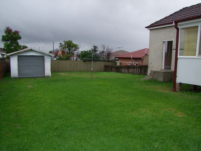 78 Gloucester Rd, Hurstville NSW 2220