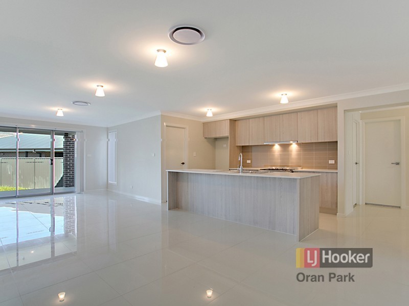 33b Canal Parade, Denham Court NSW 2565