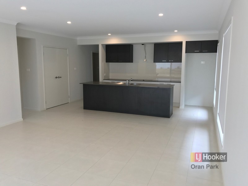 4 Evergreen Drive, Oran Park NSW 2570