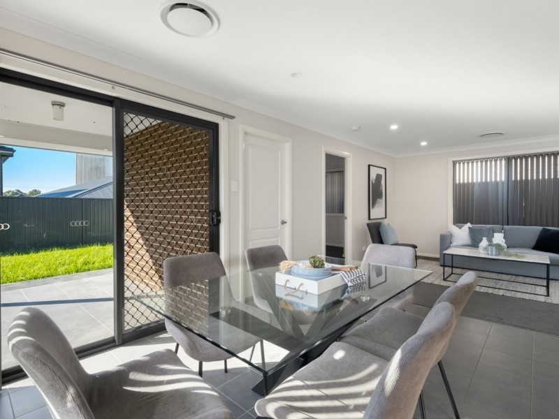 17 Hinton Loop, Oran Park NSW 2570