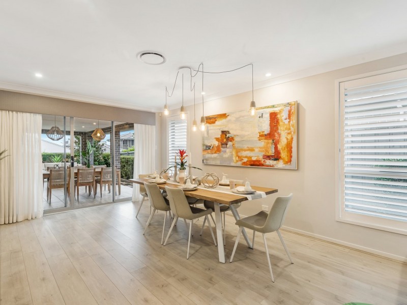 8 Webber Loop, Oran Park NSW 2570