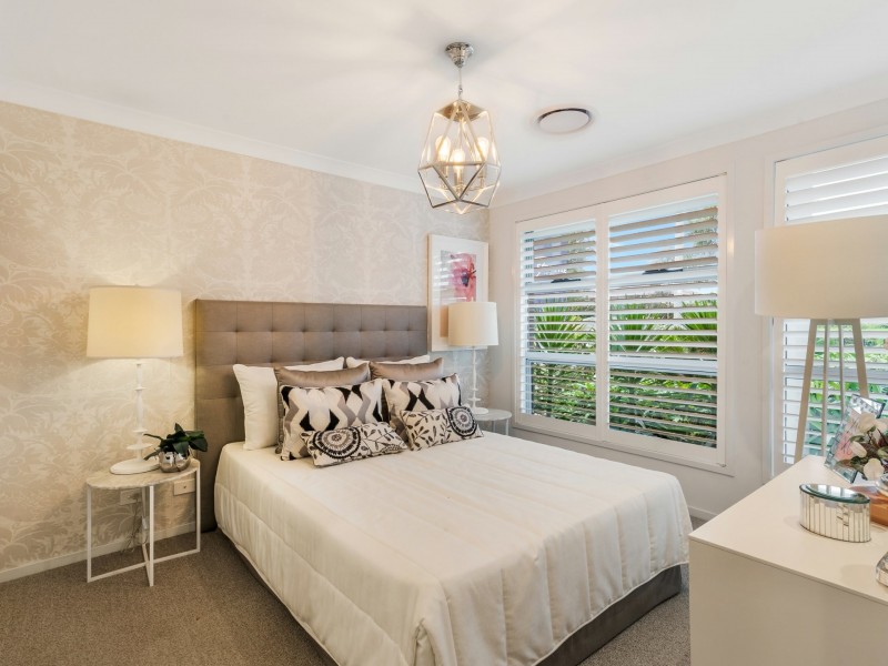 8 Webber Loop, Oran Park NSW 2570