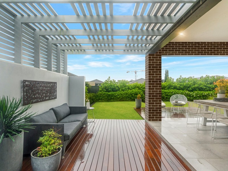 10 Webber Loop, Oran Park NSW 2570