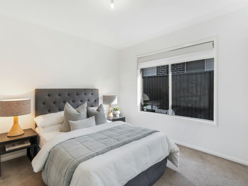 4 Steward Drive, Oran Park NSW 2570