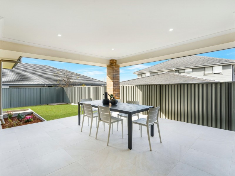 4 Steward Drive, Oran Park NSW 2570