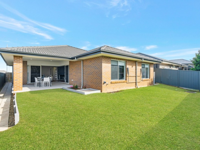 4 Steward Drive, Oran Park NSW 2570