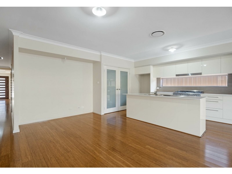 13 Finlay Street, Oran Park NSW 2570