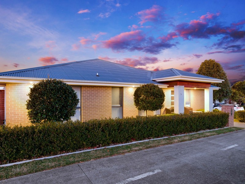 16A & 16B Tander Street, Oran Park NSW 2570