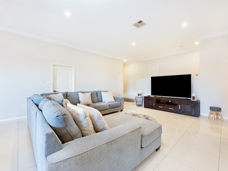 16A & 16B Tander Street, Oran Park NSW 2570