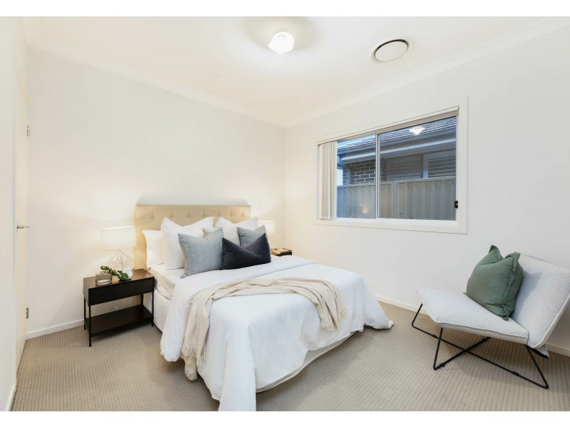 20 Tess Circuit, Oran Park NSW 2570