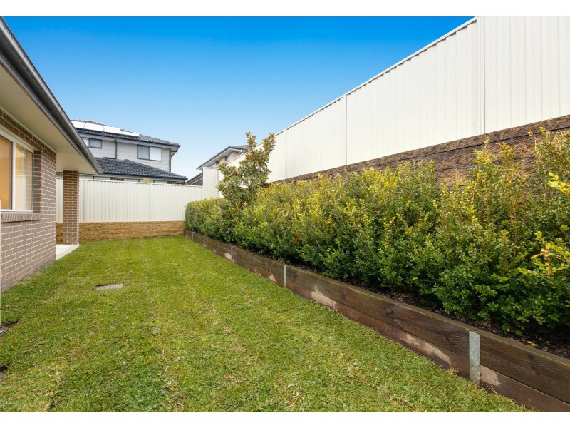 20 Tess Circuit, Oran Park NSW 2570