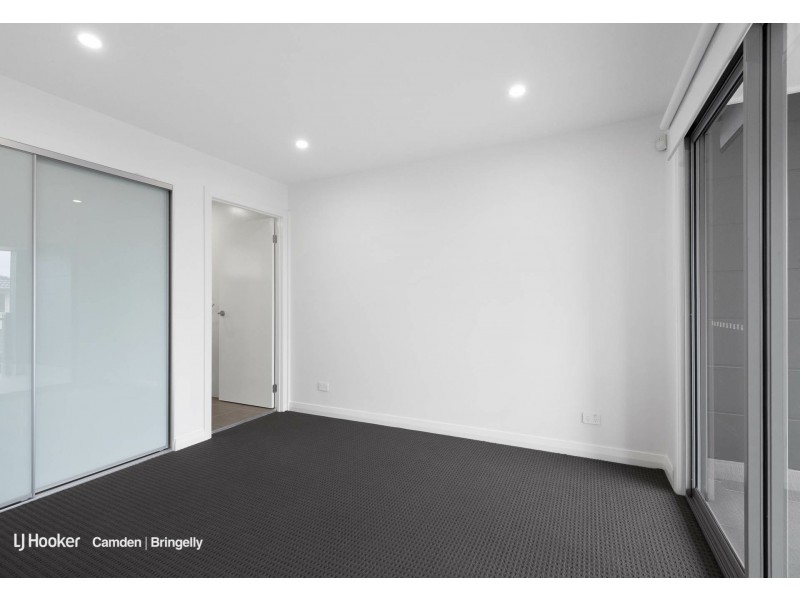 17 Stahl Lane, Oran Park NSW 2570