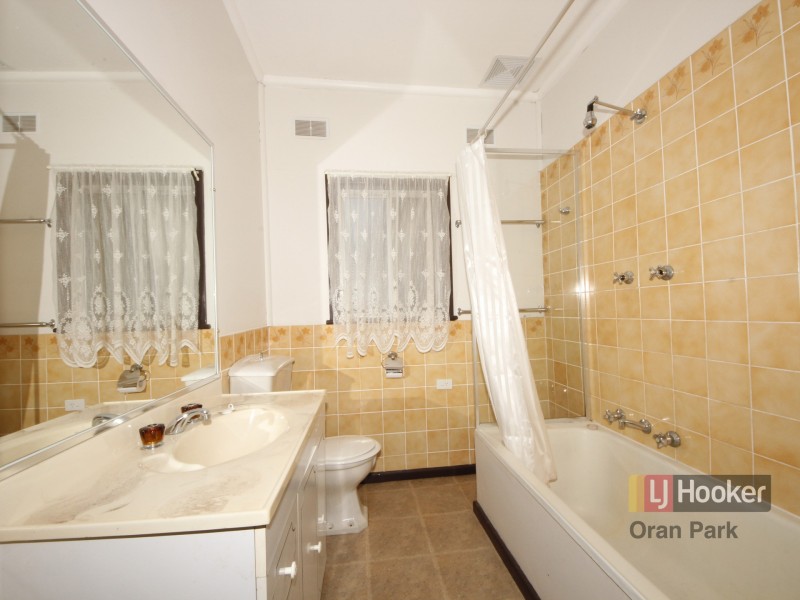 16 Twelfth Street, Warragamba NSW 2752