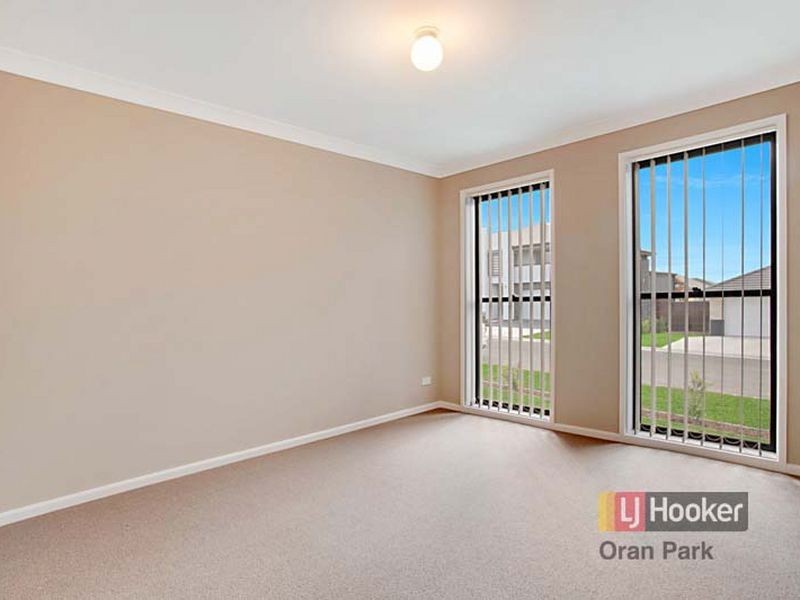 14 Rose Street, Oran Park NSW 2570