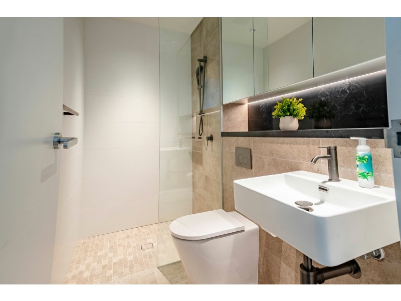 Apartment 506/2 Fordham Way, Oran Park NSW 2570
