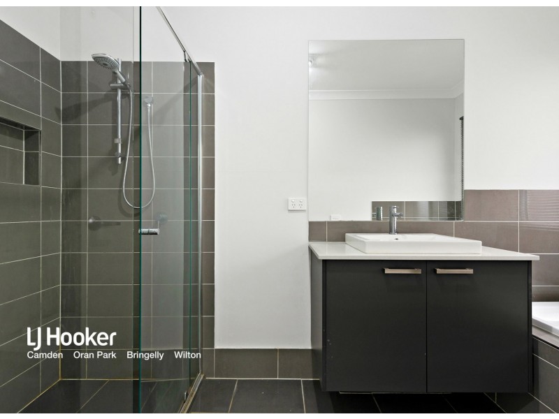 34 Power Ridge, Oran Park NSW 2570