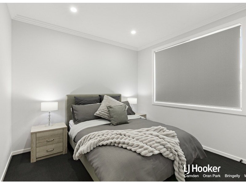 11 Ledwell Way, Oran Park NSW 2570