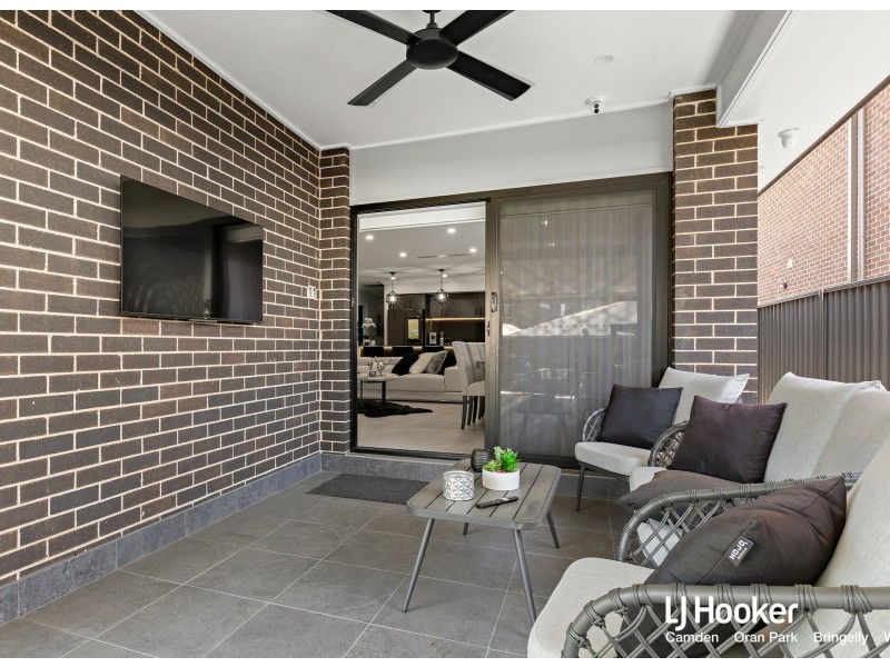 11 Ledwell Way, Oran Park NSW 2570