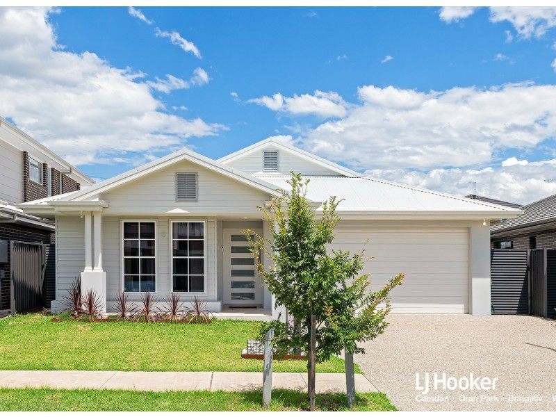 5 Burrough Street, Catherine Field NSW 2557