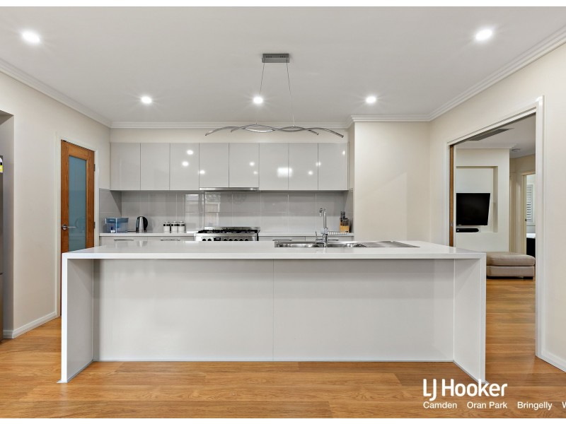 10 McLaurin Avenue, Oran Park NSW 2570