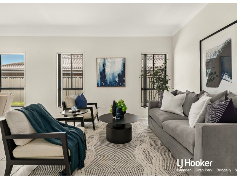 46 Donovan Boulevard, Gregory Hills NSW 2557