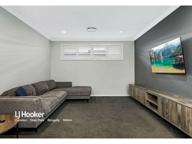 13 Hansford Street, Oran Park NSW 2570