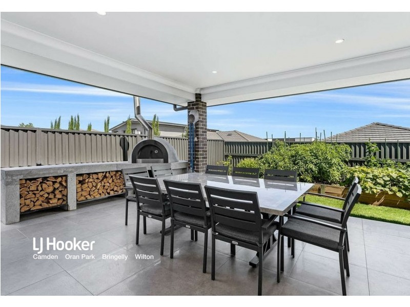 13 Hansford Street, Oran Park NSW 2570