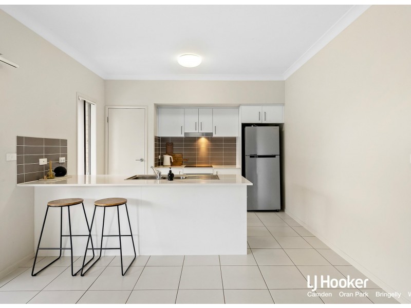 40 Skaife Street, Oran Park NSW 2570