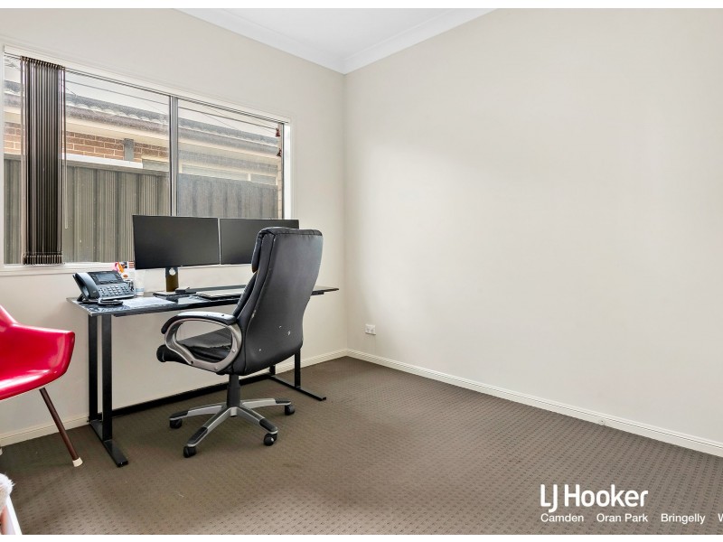 40 Skaife Street, Oran Park NSW 2570