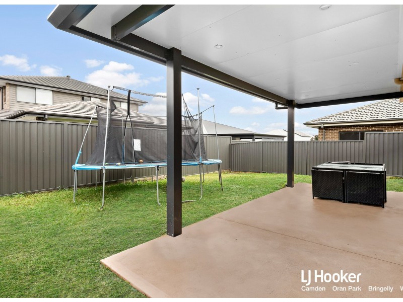40 Skaife Street, Oran Park NSW 2570