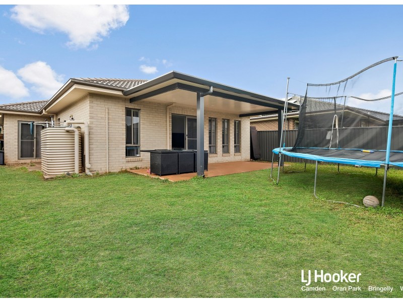 40 Skaife Street, Oran Park NSW 2570