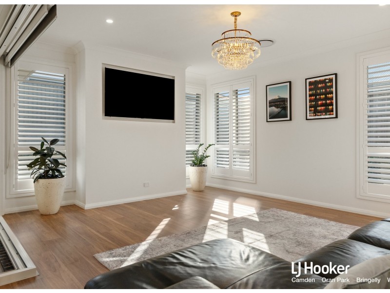 9 Gleeson Rise, Oran Park NSW 2570