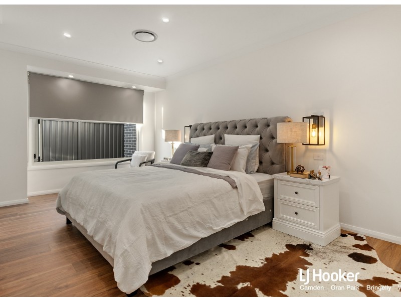 9 Gleeson Rise, Oran Park NSW 2570