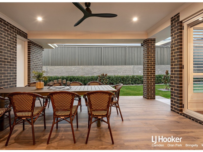 9 Gleeson Rise, Oran Park NSW 2570