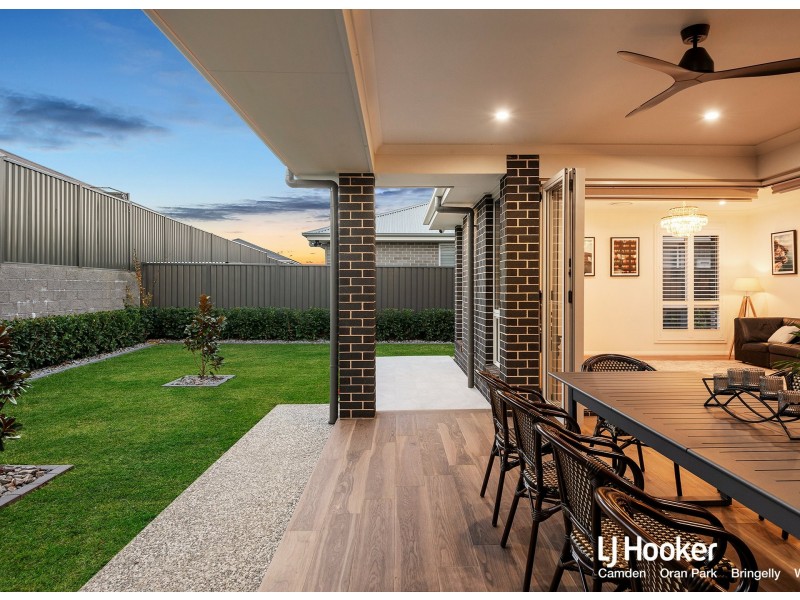 9 Gleeson Rise, Oran Park NSW 2570