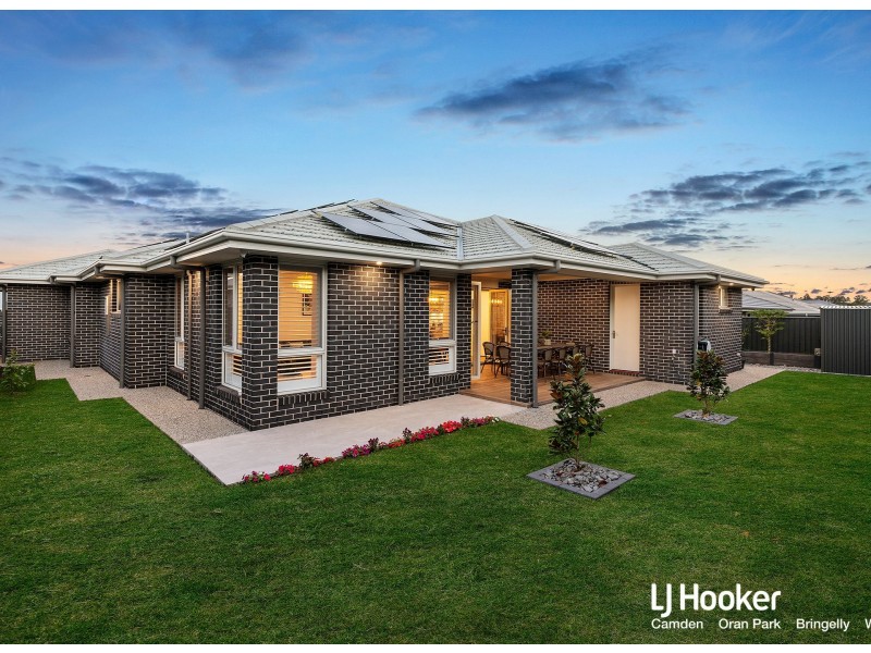 9 Gleeson Rise, Oran Park NSW 2570