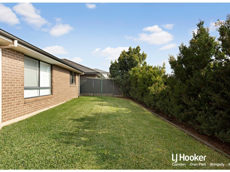 121 Skaife Street, Oran Park NSW 2570