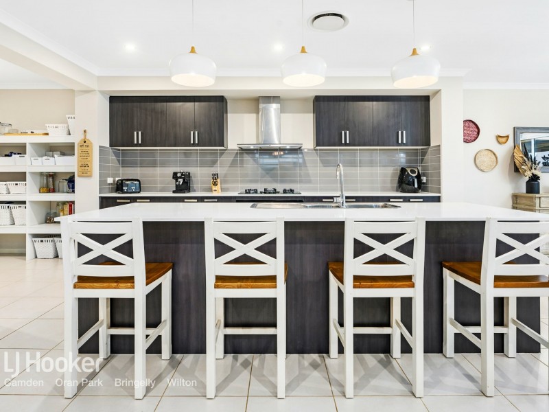 28 Boden Crescent, Oran Park NSW 2570
